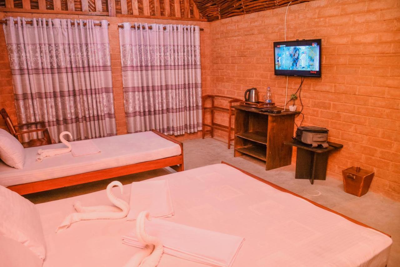 Cinnamon Village Sinharaja Deniyaya Esterno foto
