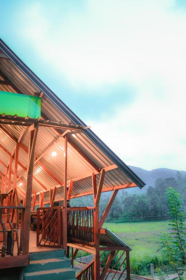 Cinnamon Village Sinharaja Deniyaya Esterno foto