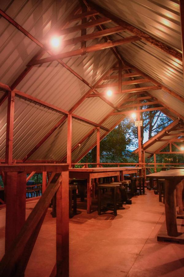 Cinnamon Village Sinharaja Deniyaya Esterno foto
